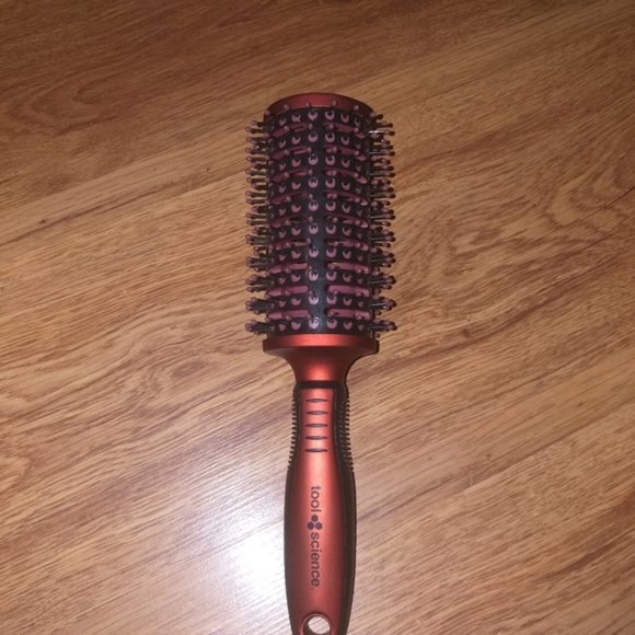 Vented blowdry brush - Picture 2 of 2